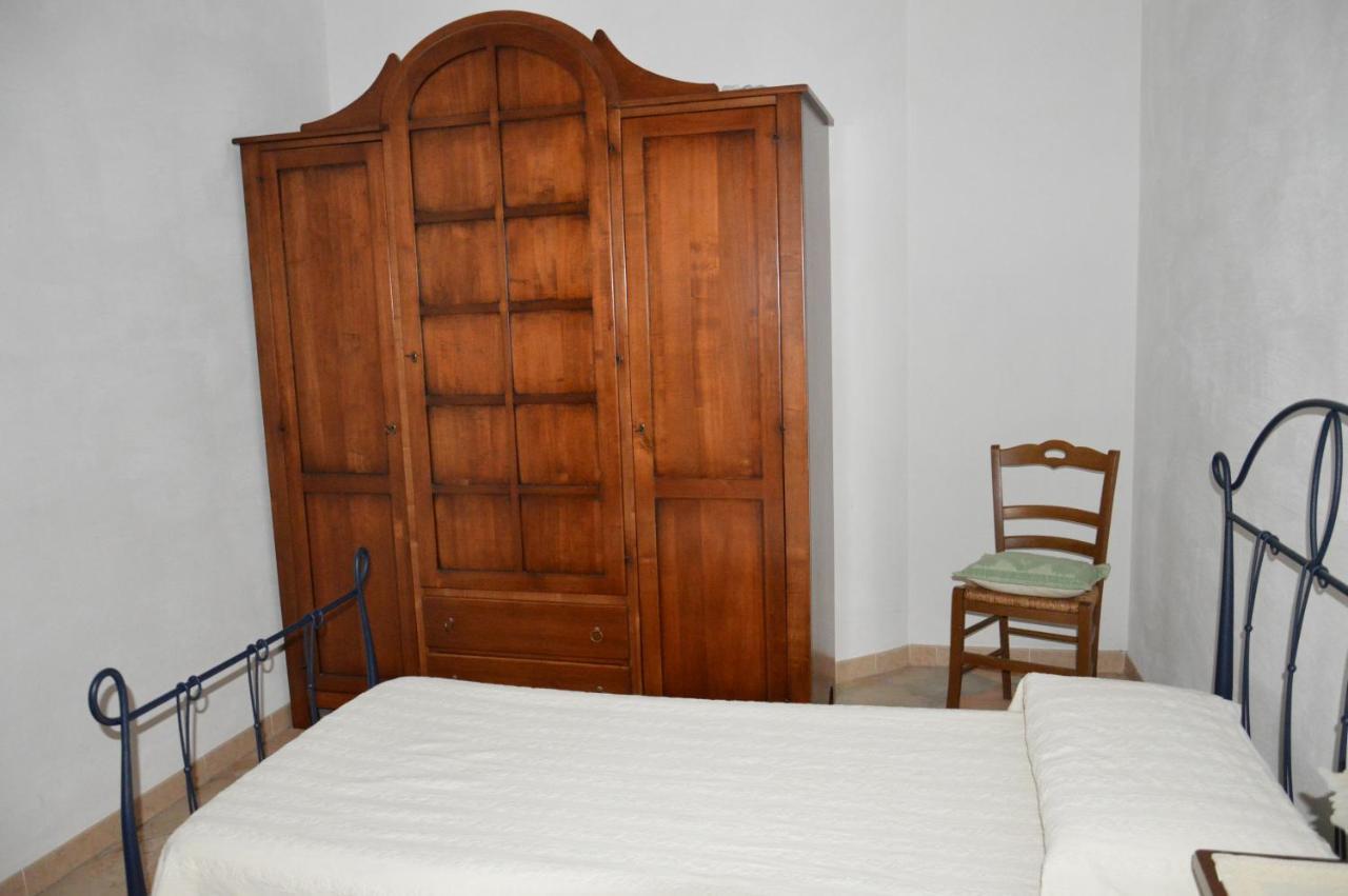 Sa Domo Tua Iun E5942 Bed and Breakfast Bonorva Exteriör bild